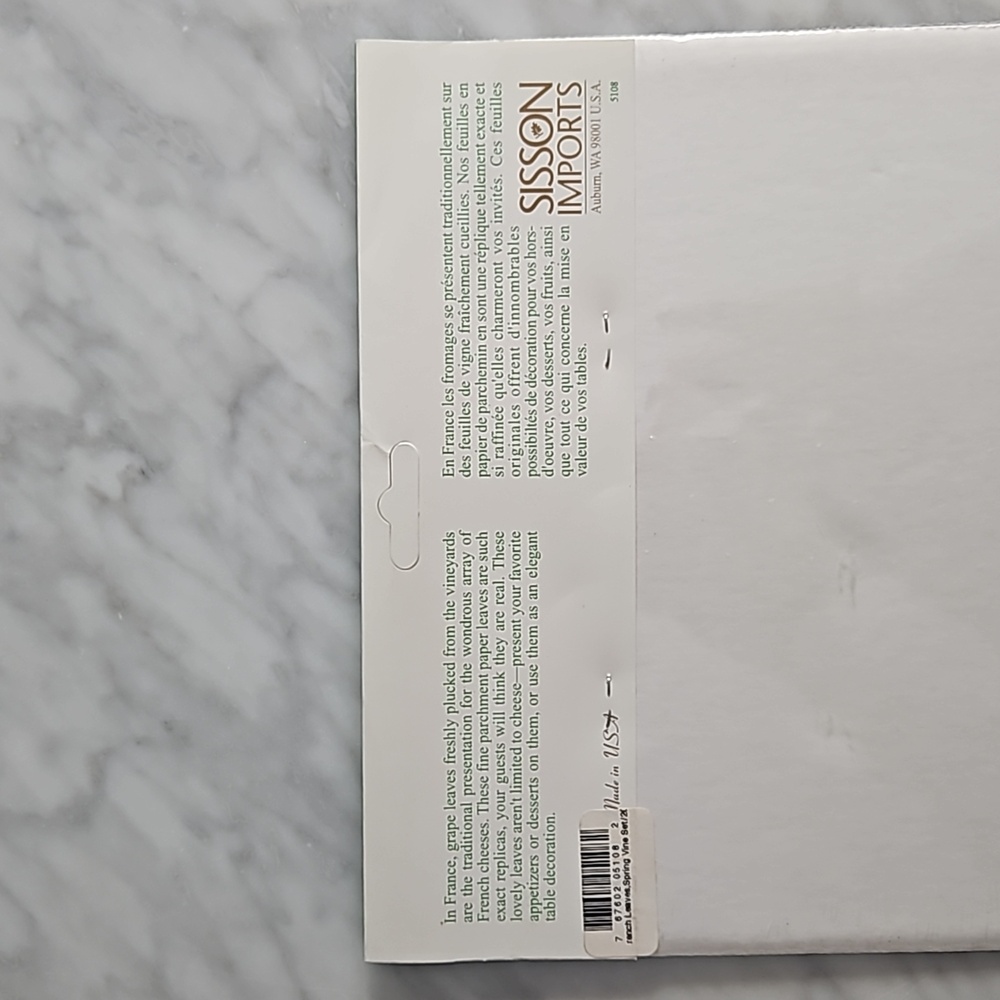 Deco Parchment Cheese Leaves - Picture 2 of 2